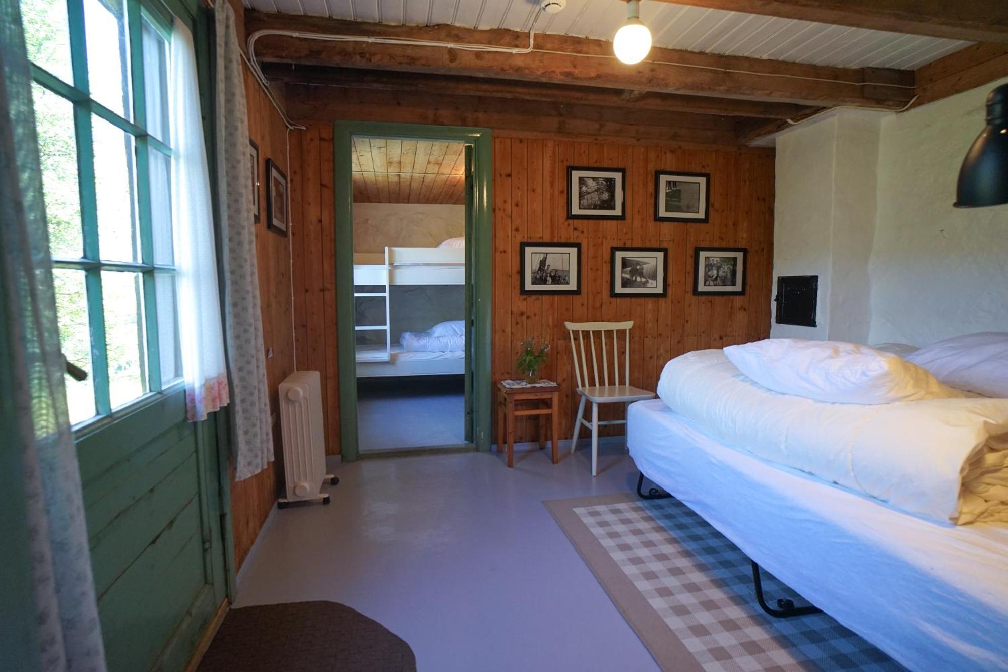Florli 4444 Hostel Floyrli Extérieur photo